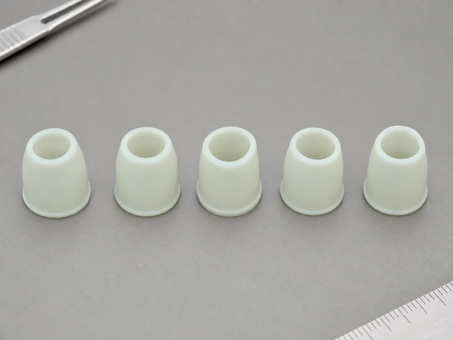Medical-grade silicone protective caps in USP Class VI matte finish — Wetop custom OEM for healthcare-adjacent programs